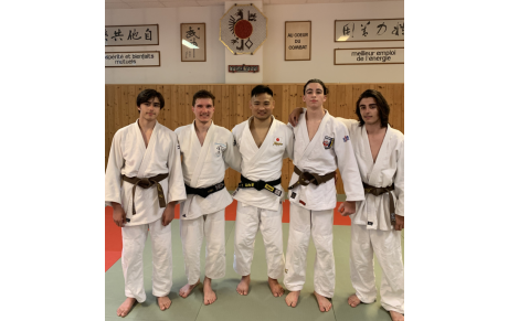 Les thononais avec un triple champion du monde 